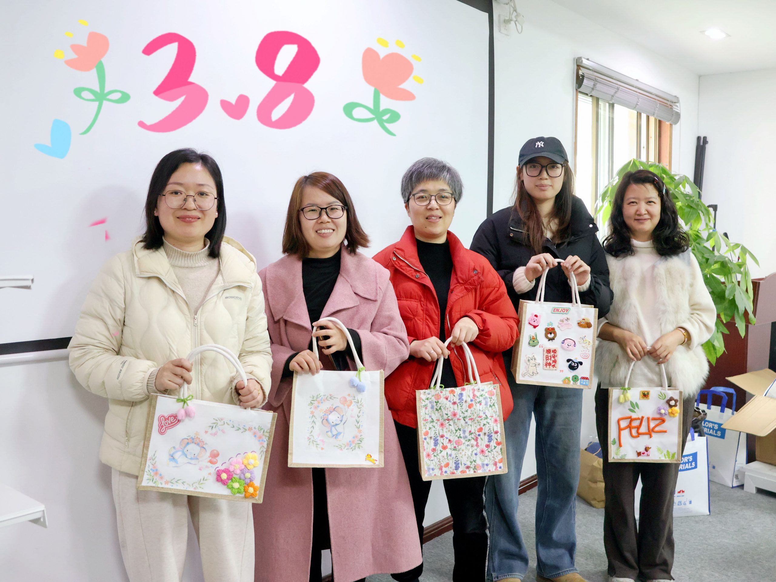 芳華悅己 自在逐光 | 萌恒婦女節主題活動回顧