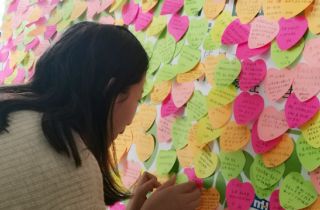 小小心型貼，濃濃感恩情