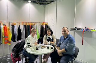 萌恒參加2024俄羅斯國際紡織面料展